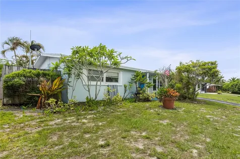 3664 Everglades Road Palm Beach Gardens FL 33410