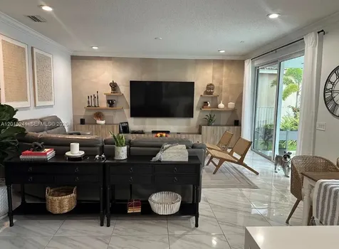 1652 Orchid Bend Weston FL 33327