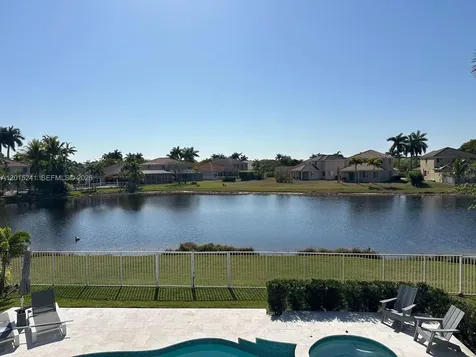 1652 Orchid Bend Weston FL 33327