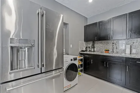 1780 NW 49th Street Miami FL 33142
