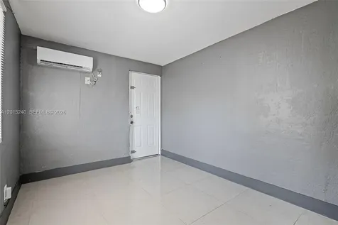 1780 NW 49th Street Miami FL 33142