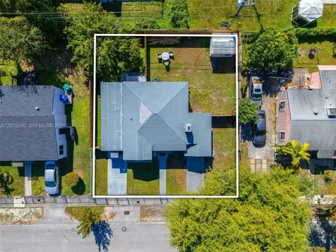 1780 NW 49th Street Miami FL 33142