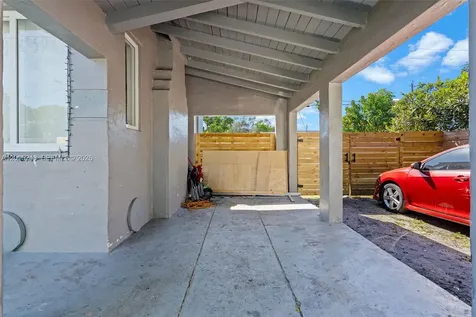1780 NW 49th Street Miami FL 33142