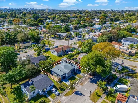 1780 NW 49th Street Miami FL 33142