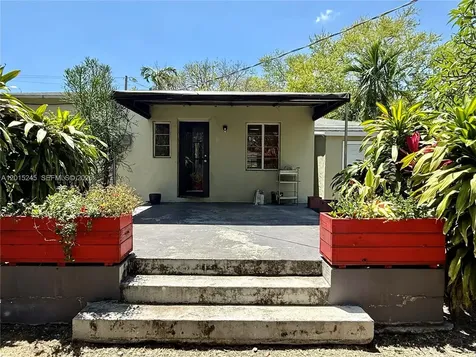 2321 SW 31 Avenue Miami FL 33145
