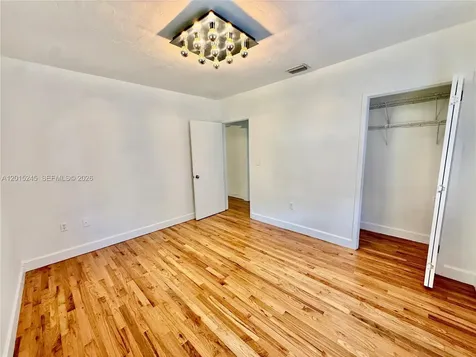 2321 SW 31 Avenue Miami FL 33145