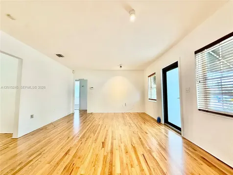 2321 SW 31 Avenue Miami FL 33145