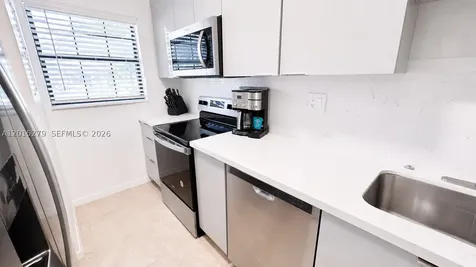 5339 Treetops Drive Naples FL 34113