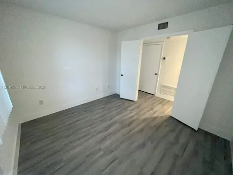 4561 W Mcnab Road Pompano Beach FL 33069