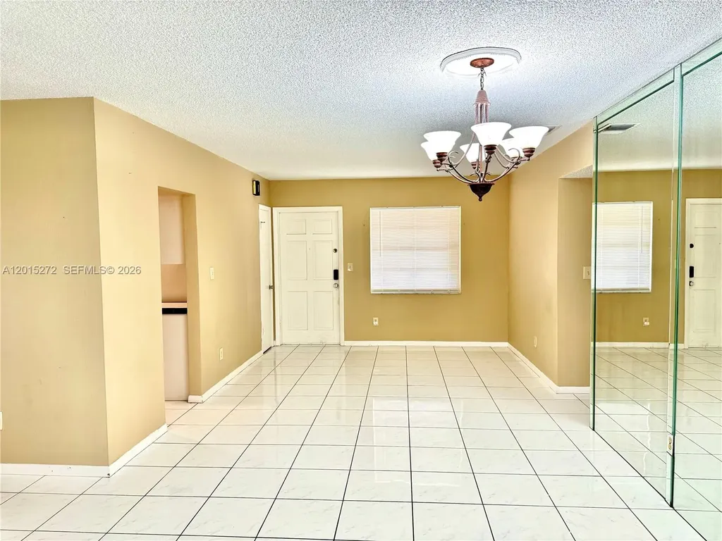 2500 SW 81st Avenue Davie FL 33324