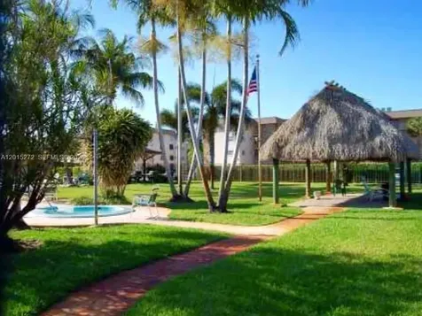2500 SW 81st Avenue Davie FL 33324