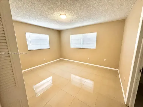 2500 SW 81st Avenue Davie FL 33324