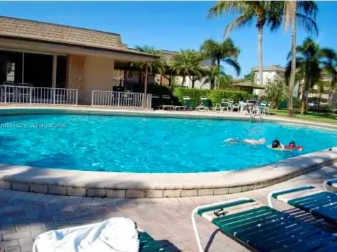 2500 SW 81st Avenue Davie FL 33324