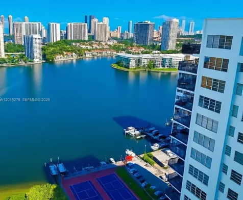 2780 NE 183rd Street Aventura FL 33160