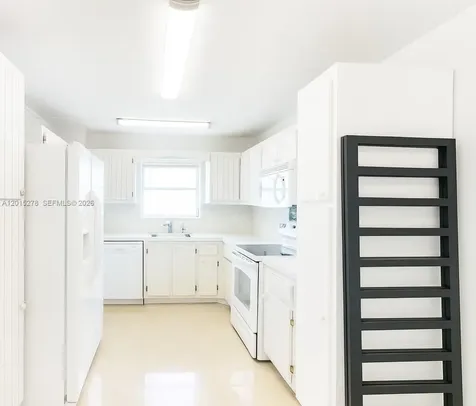 2780 NE 183rd Street Aventura FL 33160