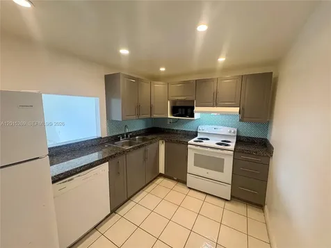4304 NW 9th Avenue Deerfield Beach FL 33064