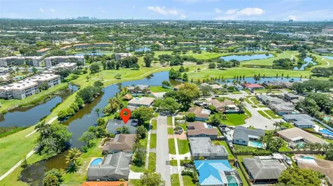 8207 SW 26th Place Davie FL 33328