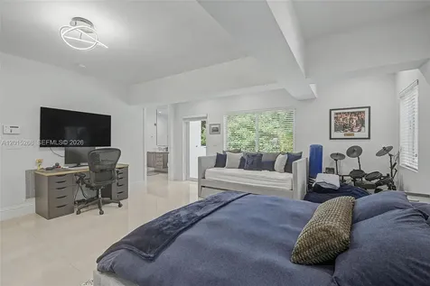 5790 SW 96th Street Pinecrest FL 33156