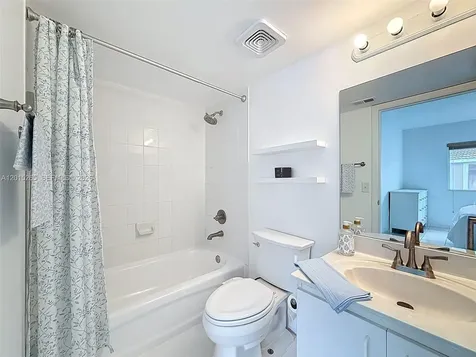 6466 SW 130th Place Miami FL 33183