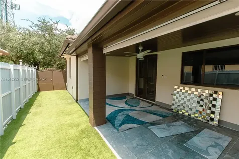 7814 NW 165th Street Miami Lakes FL 33016