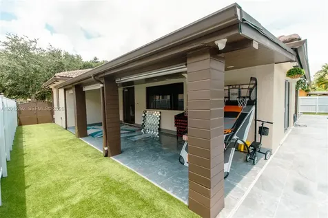7814 NW 165th Street Miami Lakes FL 33016