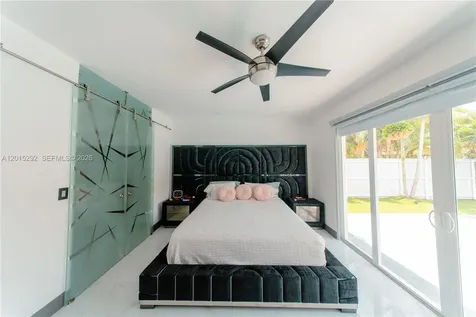 7814 NW 165th Street Miami Lakes FL 33016