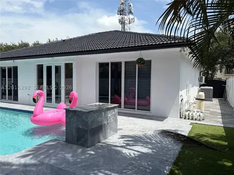 7814 NW 165th Street Miami Lakes FL 33016