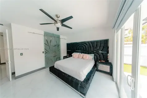 7814 NW 165th Street Miami Lakes FL 33016