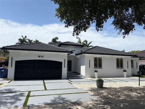 7814 NW 165th Street Miami Lakes FL 33016