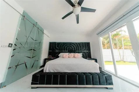 7814 NW 165th Street Miami Lakes FL 33016