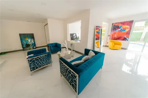 7814 NW 165th Street Miami Lakes FL 33016