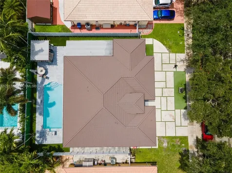 7814 NW 165th Street Miami Lakes FL 33016