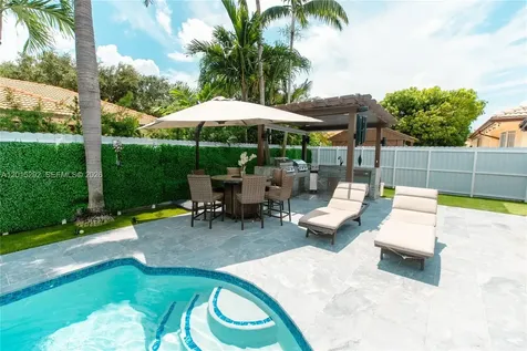 7814 NW 165th Street Miami Lakes FL 33016
