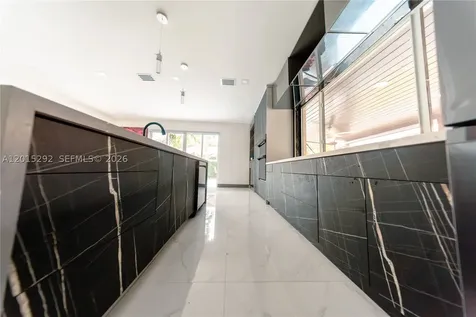 7814 NW 165th Street Miami Lakes FL 33016