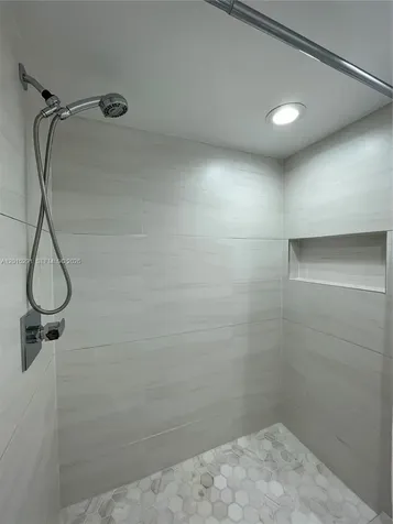 3625 N Country Club Drive Aventura FL 33180