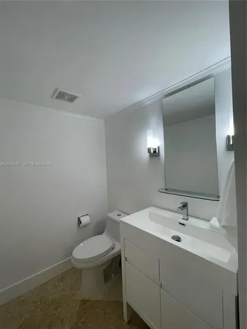 3625 N Country Club Drive Aventura FL 33180