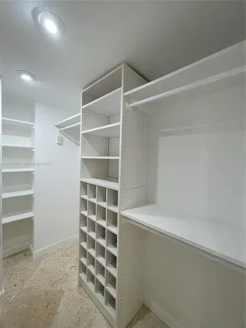 3625 N Country Club Drive Aventura FL 33180