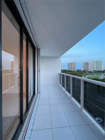 3625 N Country Club Drive Aventura FL 33180