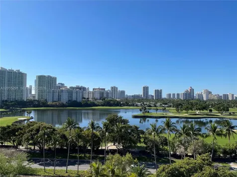3625 N Country Club Drive Aventura FL 33180