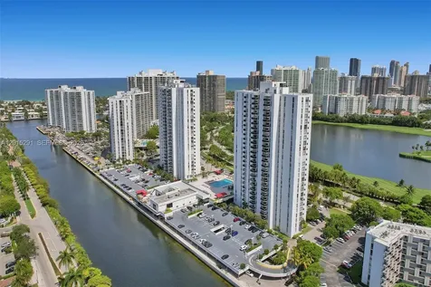 3625 N Country Club Drive Aventura FL 33180