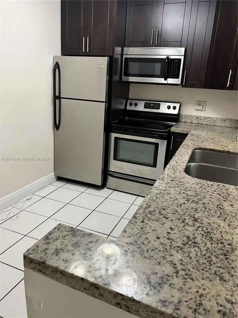 8307 SW 142nd Avenue Miami FL 33183