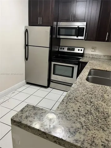 8307 SW 142nd Avenue Miami FL 33183