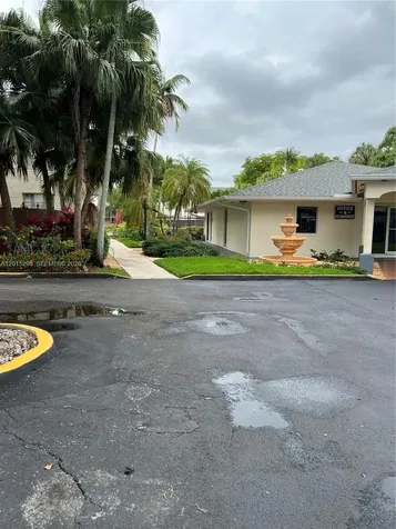 8307 SW 142nd Avenue Miami FL 33183