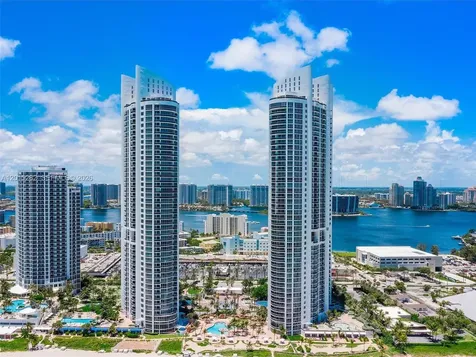 18201 Collins Avenue Sunny Isles Beach FL 33160