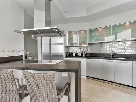 18201 Collins Avenue Sunny Isles Beach FL 33160