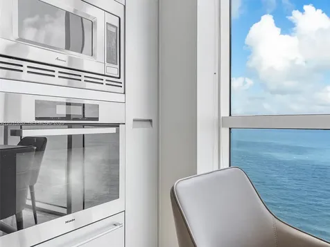 18201 Collins Avenue Sunny Isles Beach FL 33160