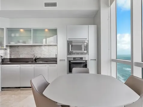 18201 Collins Avenue Sunny Isles Beach FL 33160