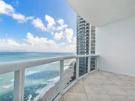 18201 Collins Avenue Sunny Isles Beach FL 33160
