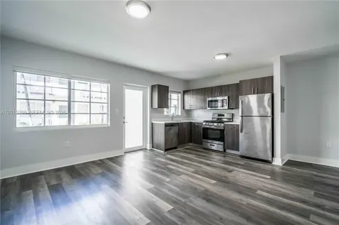 331 85th Street Miami Beach FL 33141
