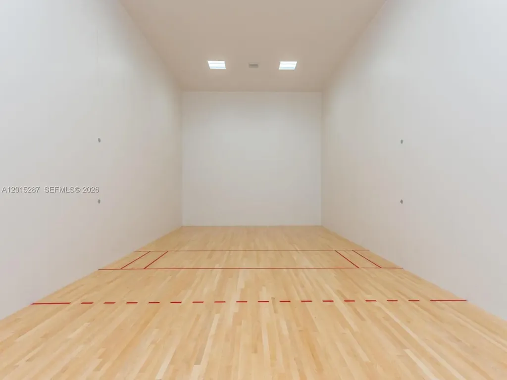 4010 S Ocean Drive Hollywood FL 33019